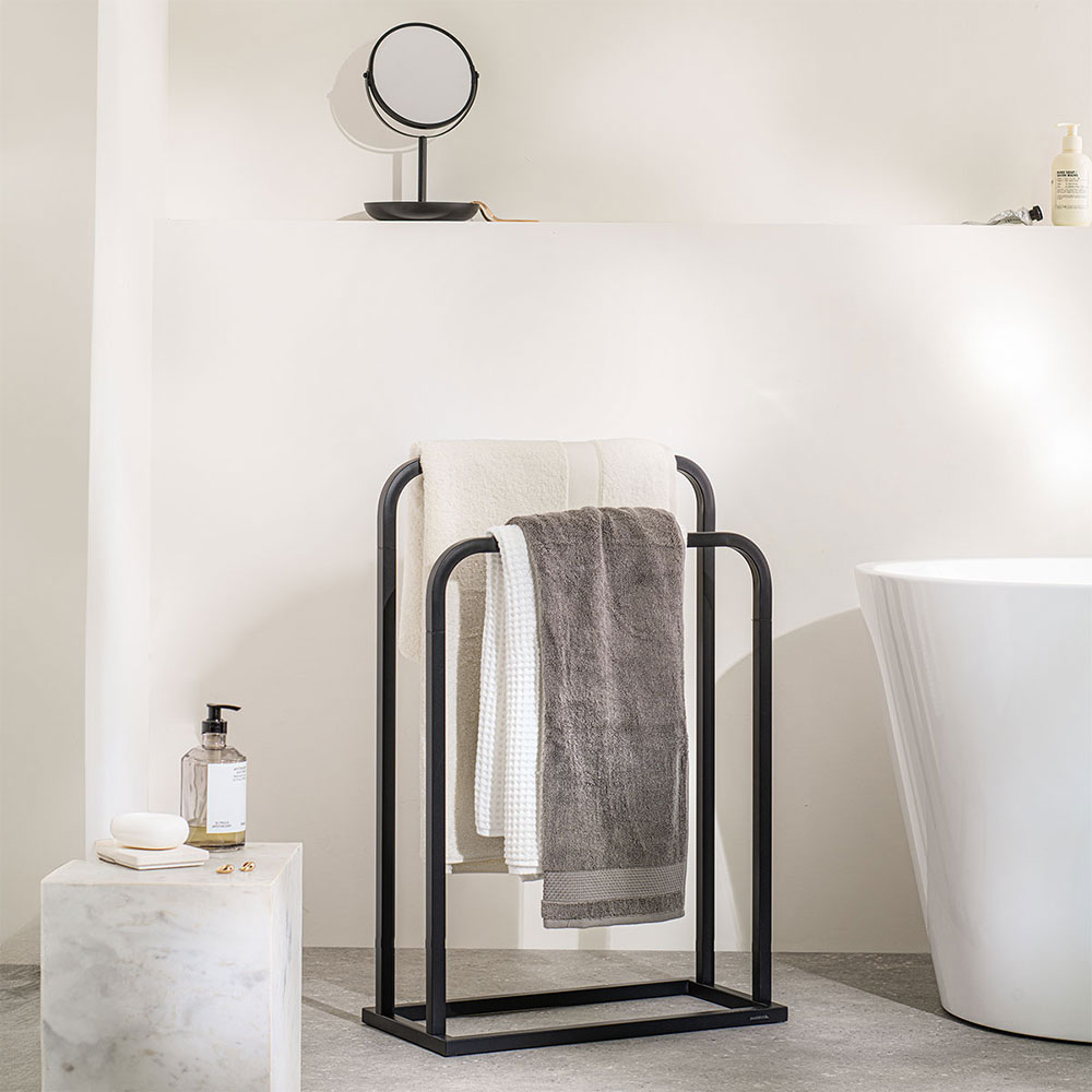 Brix black καθρέπτης μακιγιάζ με μεγέθυνση 5x Sealskin