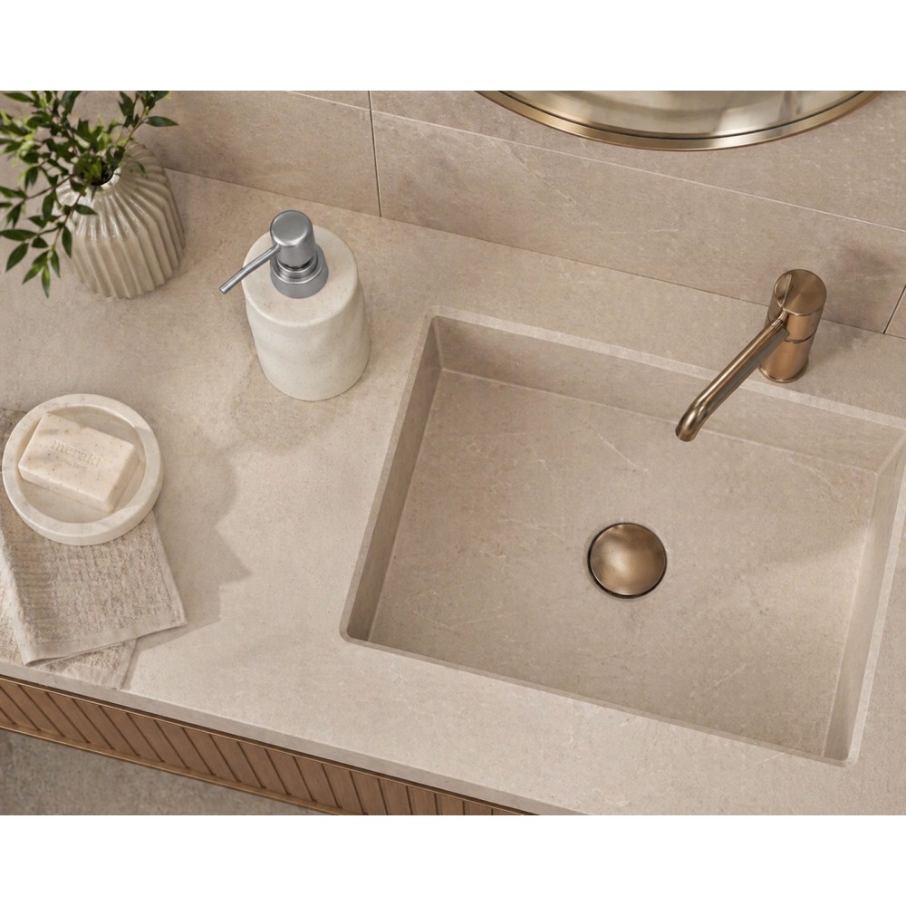 Δοχείο Κρεμοσάπουνου Stoneware 300ml 9x7.3x17.5cm White MRShome