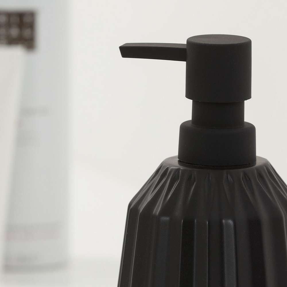 Arte black 400 ml δοχείο κρεμοσάπουνου Sealskin